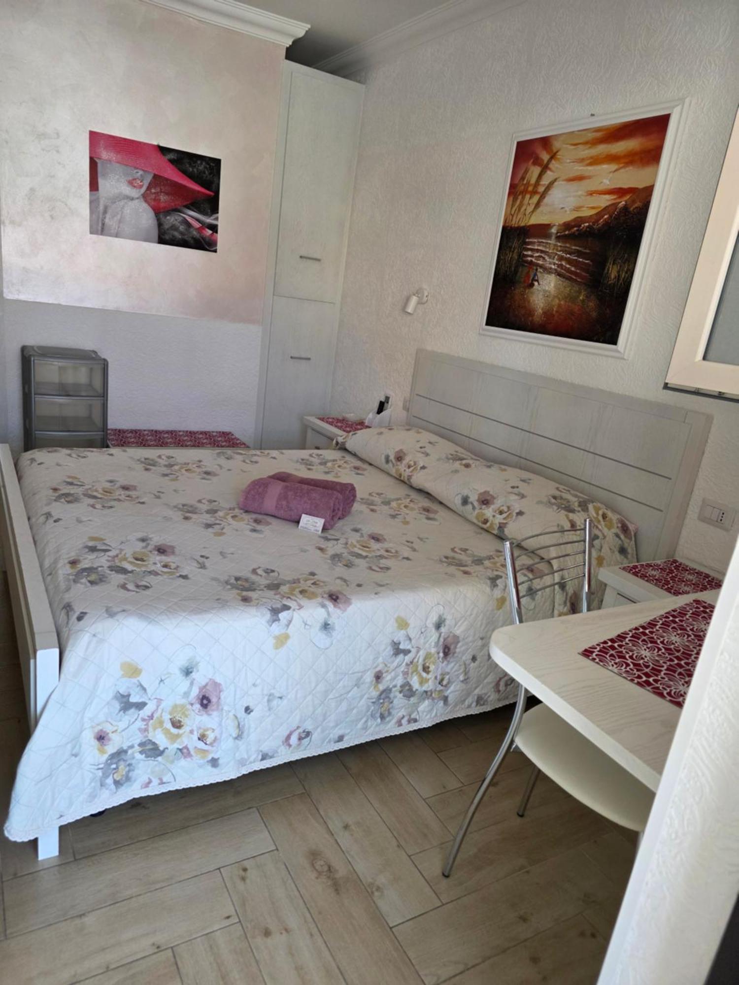 La Perla Del Tirreno Panzió Tropea Kültér fotó